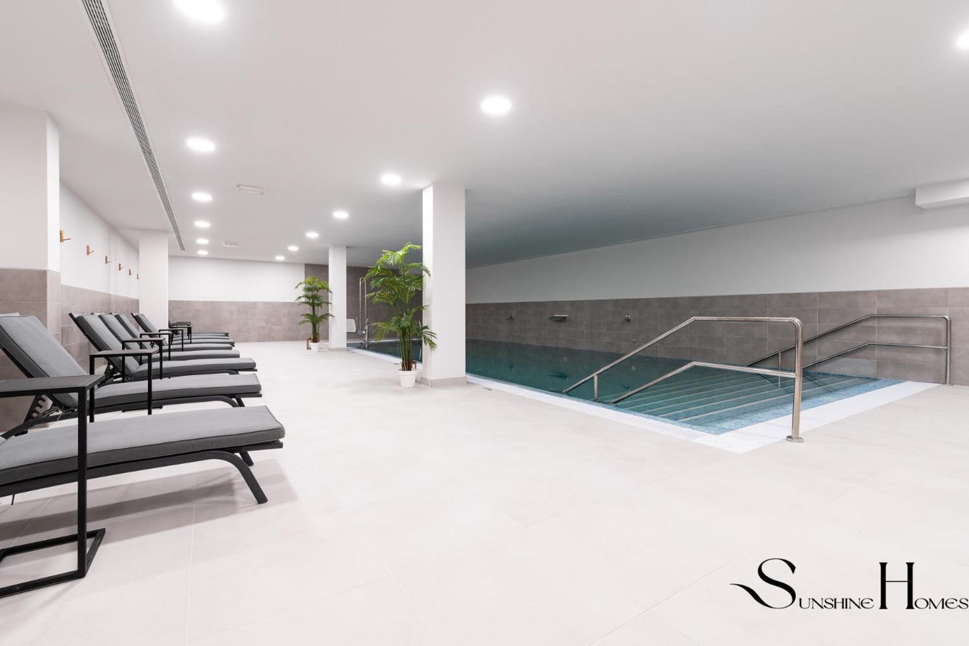 Luxury 2 Bedroom Apartment, Pools, Sauna, Gym & More MIJAS COSTA Buitenkant foto