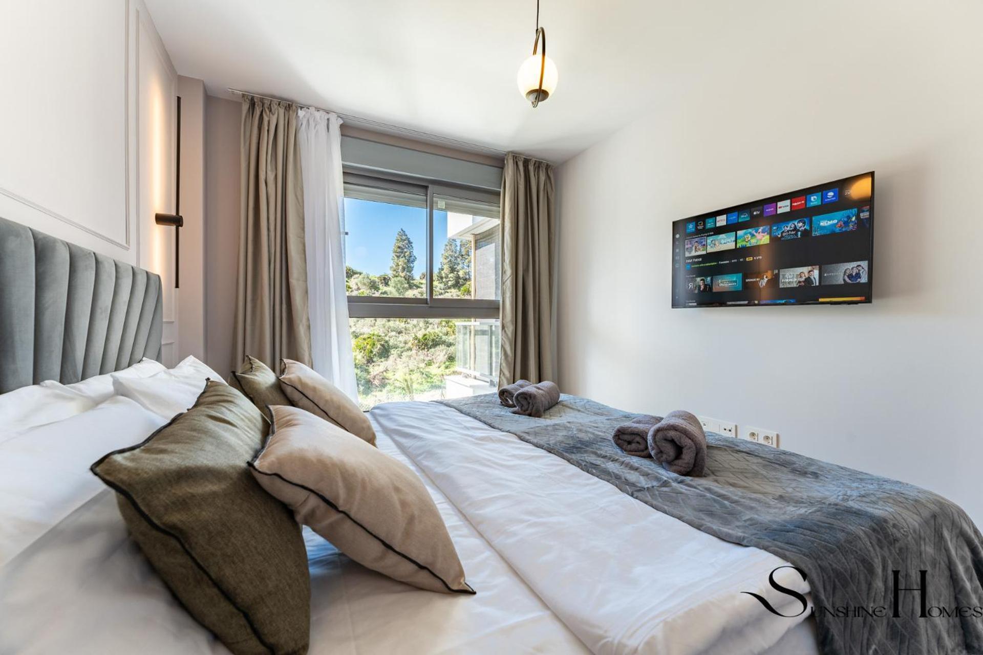 Luxury 2 Bedroom Apartment, Pools, Sauna, Gym & More MIJAS COSTA Buitenkant foto